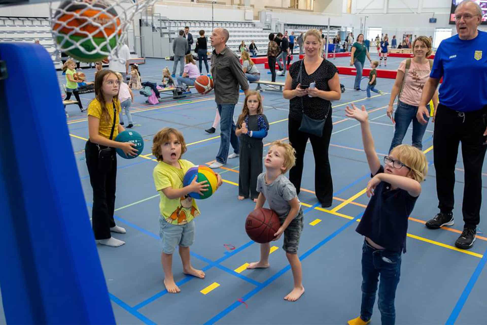Sporthal_De_Boog_binnen_3